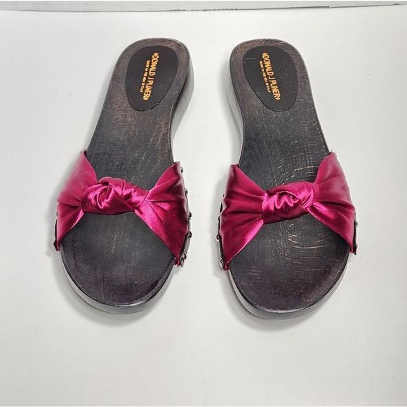 Donald J. Pline Sandal - Picture 12 of 13